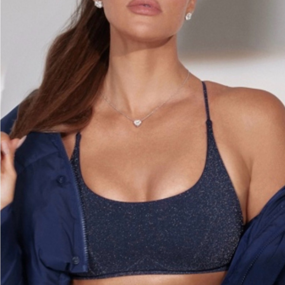 Fabletics Sports Bra - Picture 2 of 8